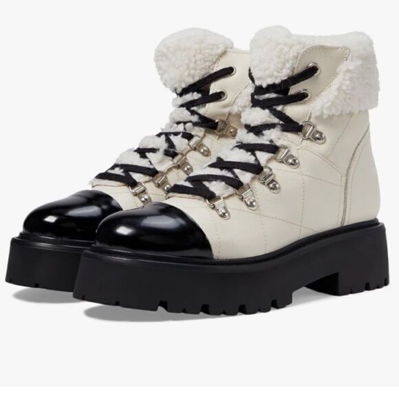 Steve Madden Color block Bone/Black Leather Lace Up
Boots(Size 8) - Picture 3 of 9